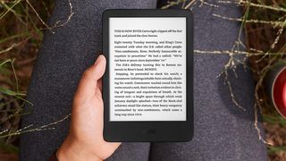 Amazon Kindle 2024 lifestyle render