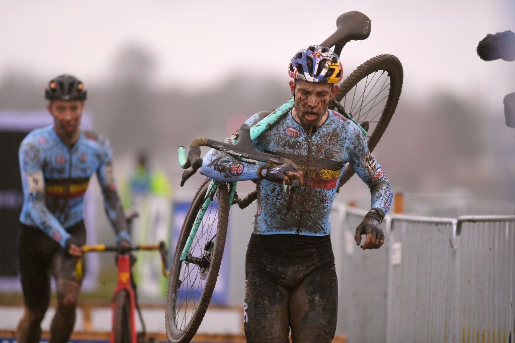 Wout Van Aert on one of the running sections