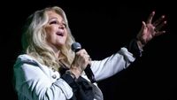 Bonnie Tyler onstage