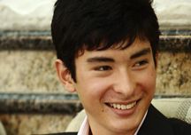 ZZ_002_Alex_Hua_Tian_at_sponsor's_press_conference_in_the_Great_Hall_of_the_People_Beijing_Photo_China_Daily.jpg