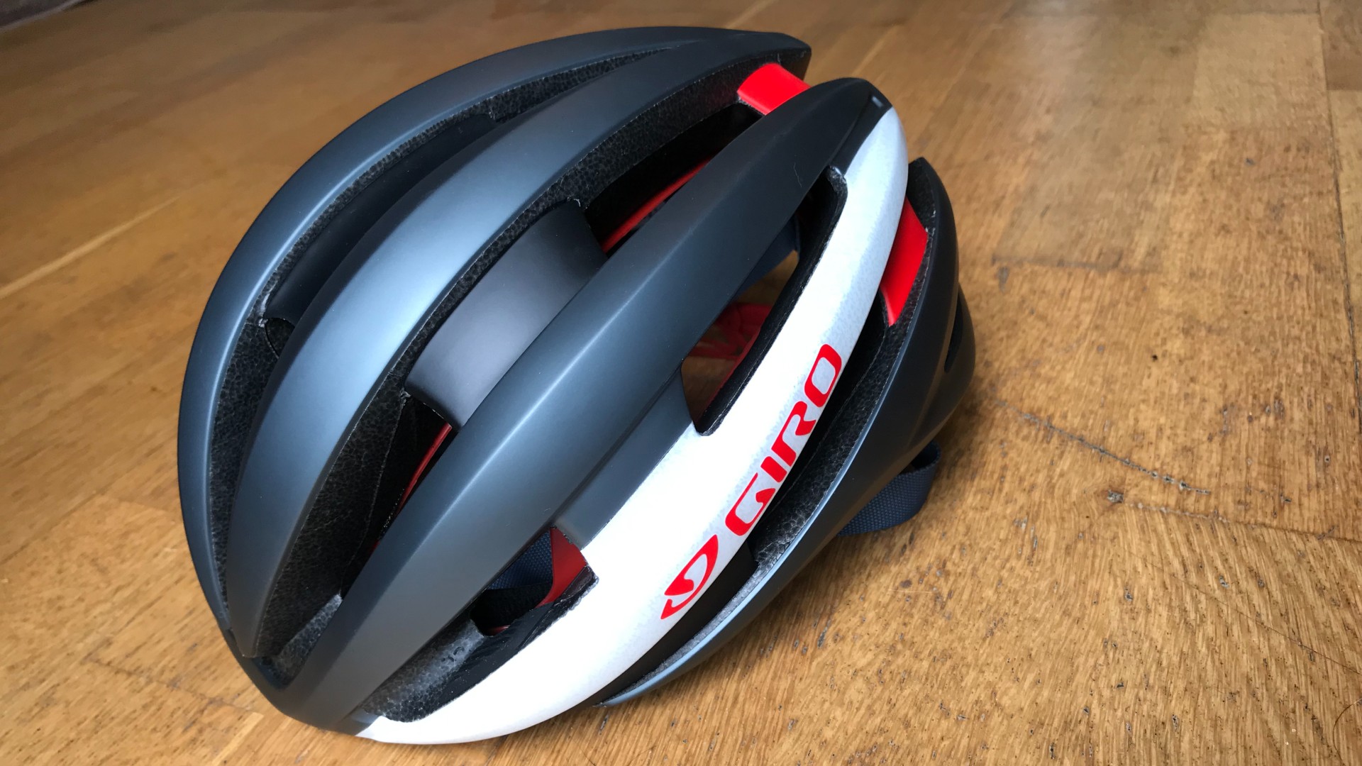 59-63cm ,New Genuine Giro Synthe MIPS Cycling Helmets,Various Model Years,Large 
