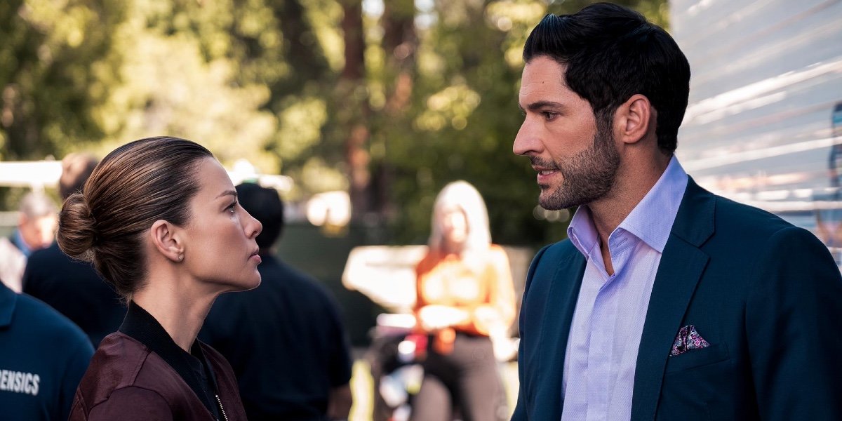 Lauren German as Chloe Decker and Tom Ellis as Lucifer Morningstar in Lucifer.