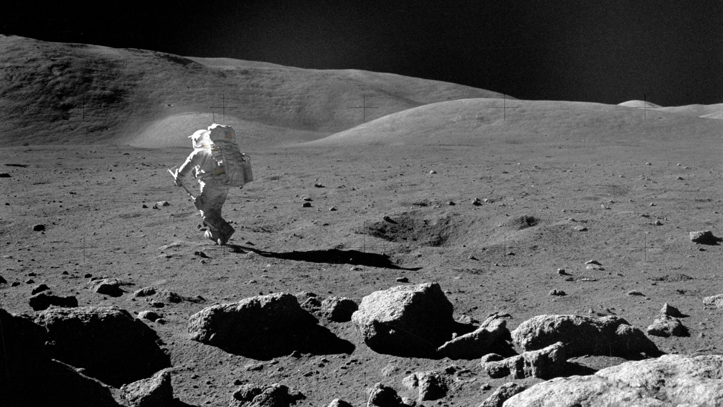 how-long-would-it-take-to-walk-around-the-moon-space