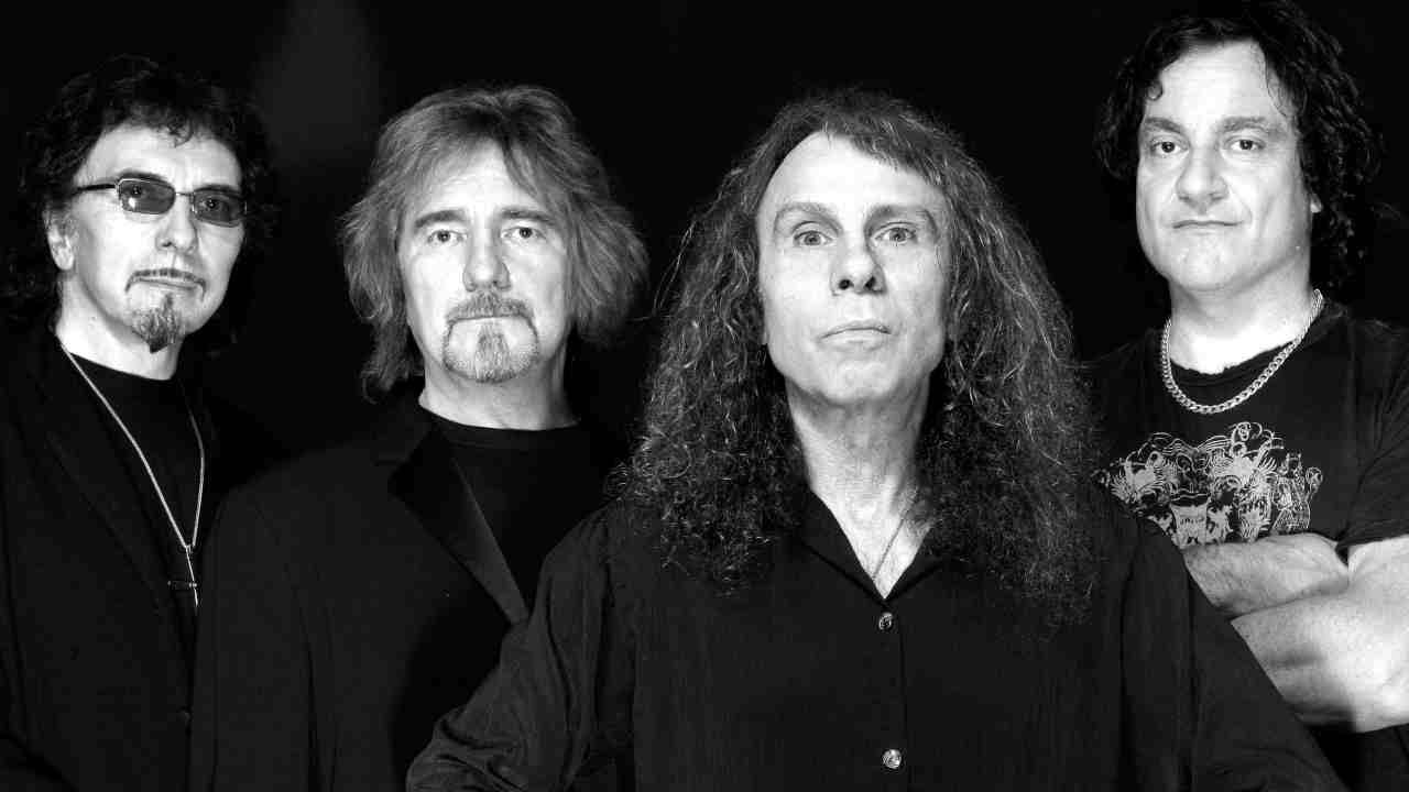 Heaven &amp;amp; Hell posing for a photograph in the 2000s