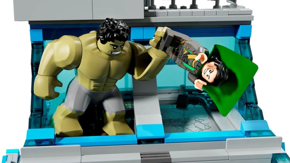 Lego Hulk smashes Lego Loki