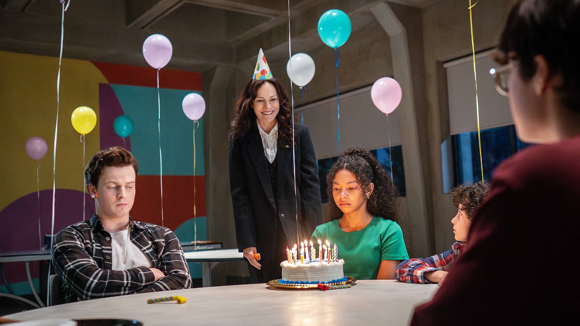 Fionn Laird as Nicky Wilholm; Mary-Louise Parker as Ms. Sigsby; Simone Miller as Kalisha; Viggo Hanvelt as Avery; Arlen So as George in "The Institute"