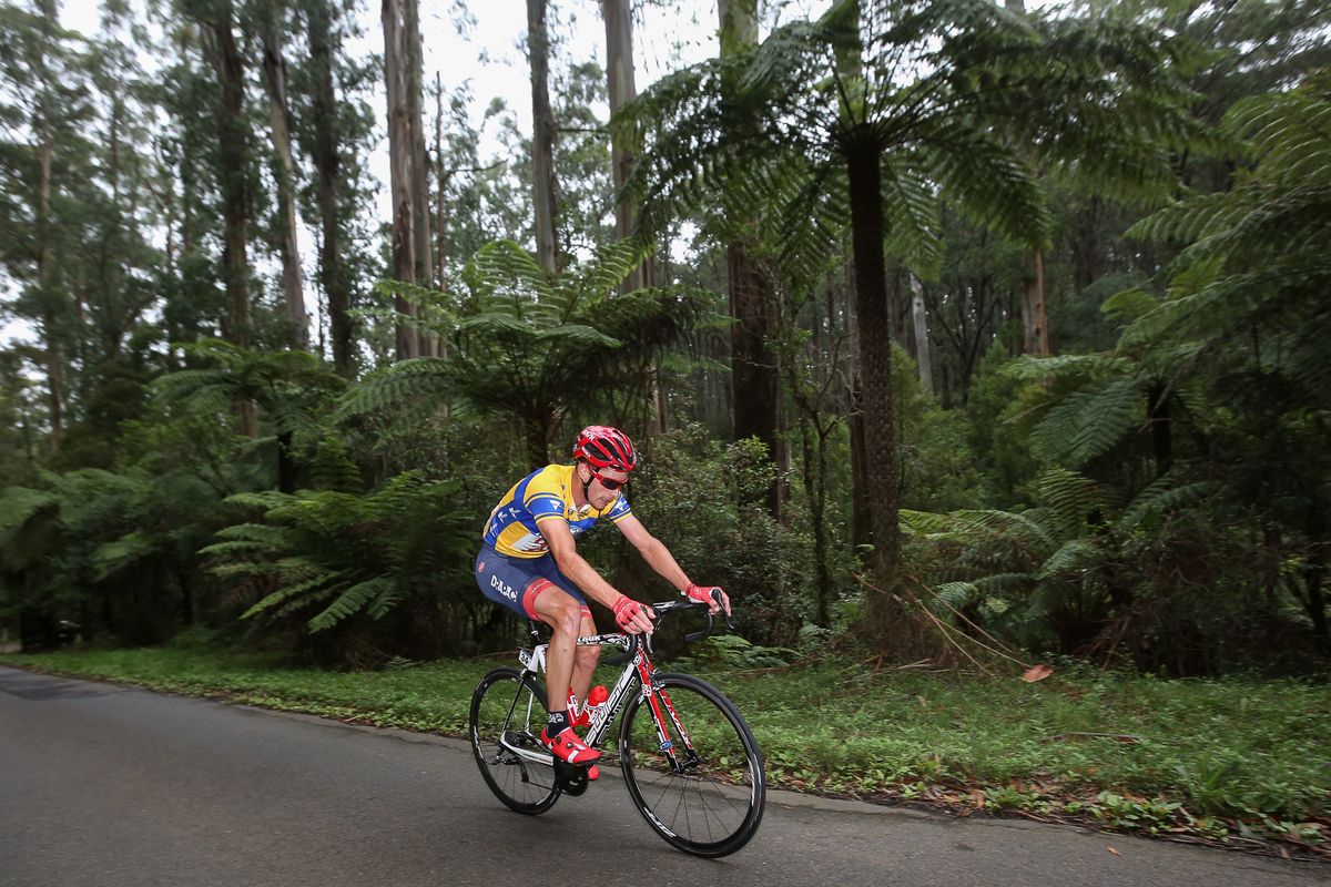 Will Clarke (Drapac) having been distanced on the climb