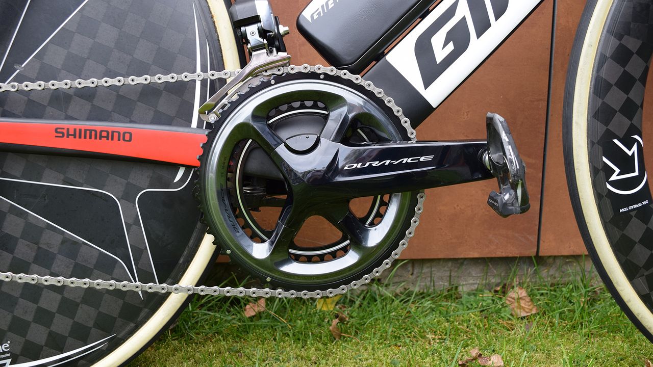 Dumoulin ran a Pioneer power meter equipped Shimano Dura-Ace 9000 series crankset during the time trial in Bergen