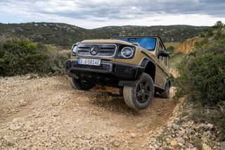 Mercedes-Benz G 580 with EQ Technology off road