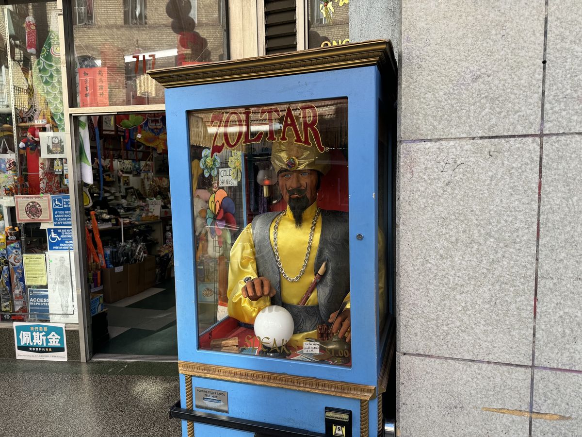zoltar fortune teller machine photo by iphone 15 pro