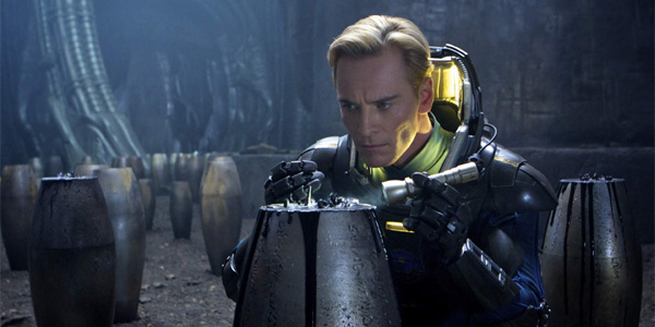 Michael Fassbender analyzes an egg in Prometheus