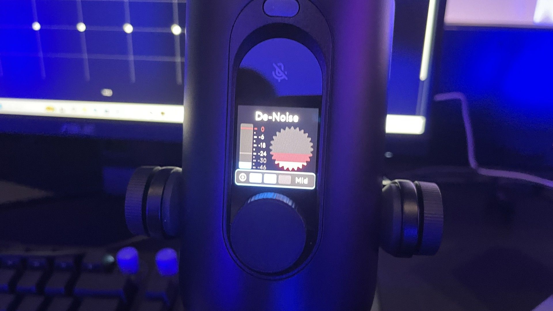 A Logitech Blue Yeti 2 gaming mic.
