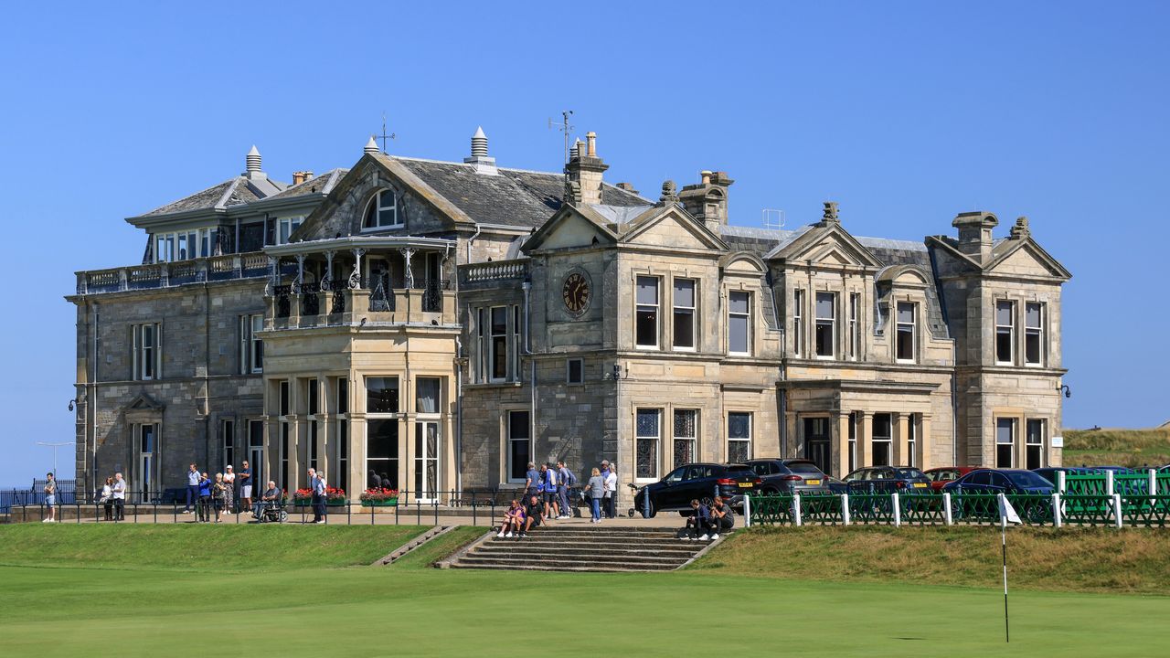 The R&amp;A Clubhouse