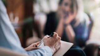 woman having cognitive behavioural therapy