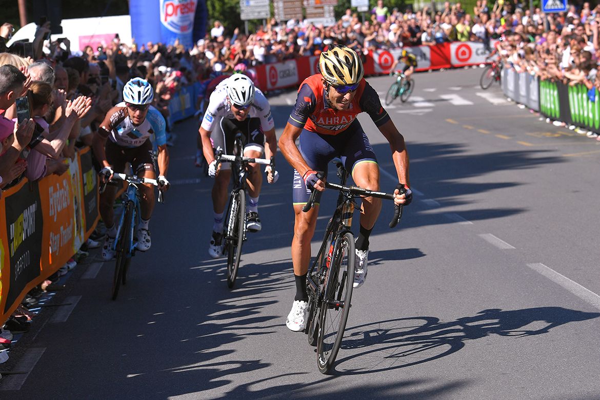 Vincenzo Nibali (Bahrain-Merida) on the attack in Bergamo