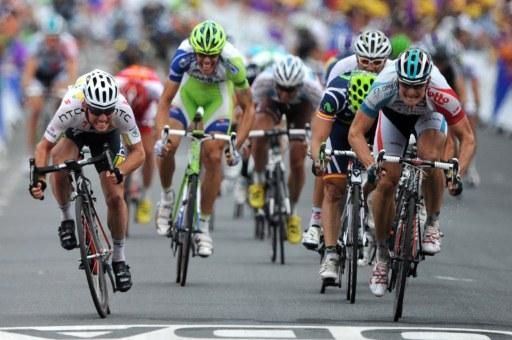 The sprint into Carmaux looked to be Cavendish's but Greipel snatched it away at the line.