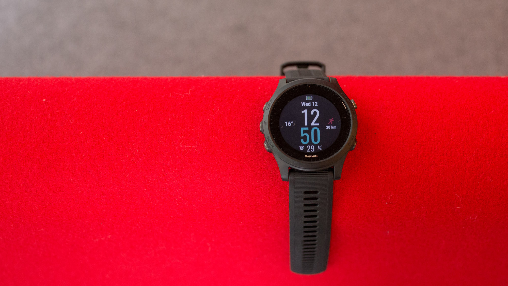 Garmin Forerunner 945 Review: Fitness Tracking on a Whole New Level