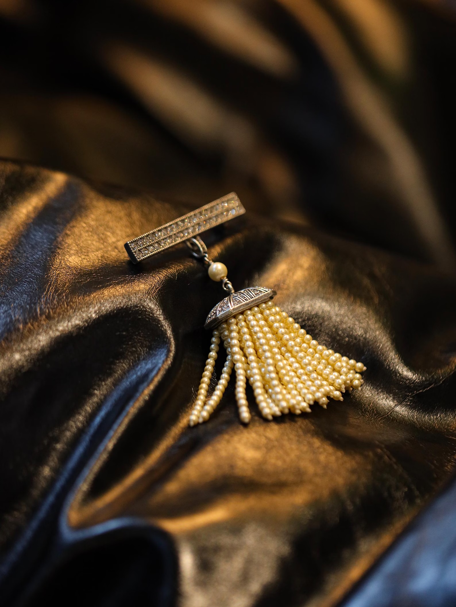 LisaVintageJewelry at Etsy, Vintage Pearl Tassel Brooch