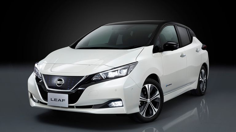 New Nissan Leaf Could Kill Petrol Cars With Its 235 Mile Range And New Nissan Leaf Could Kill Petrol Cars With Its 235 Mile Range And Fast Charging
