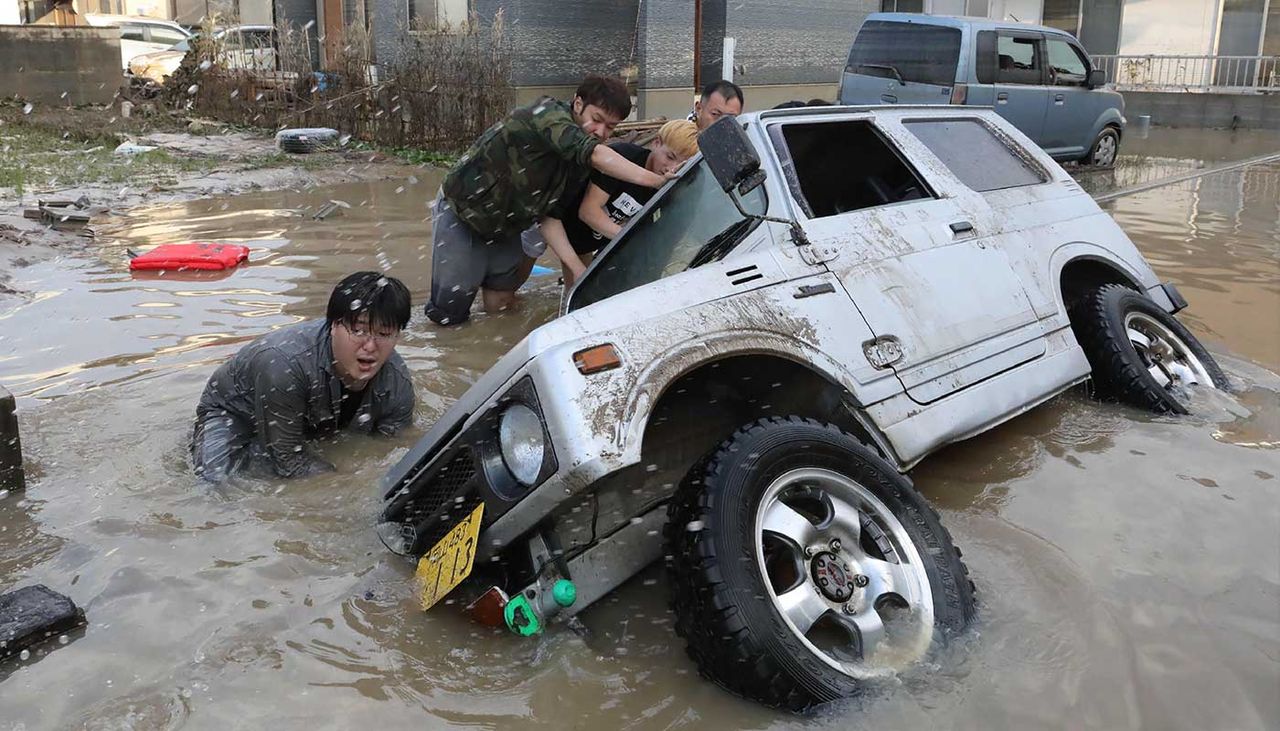 Heavy flooding in Japan