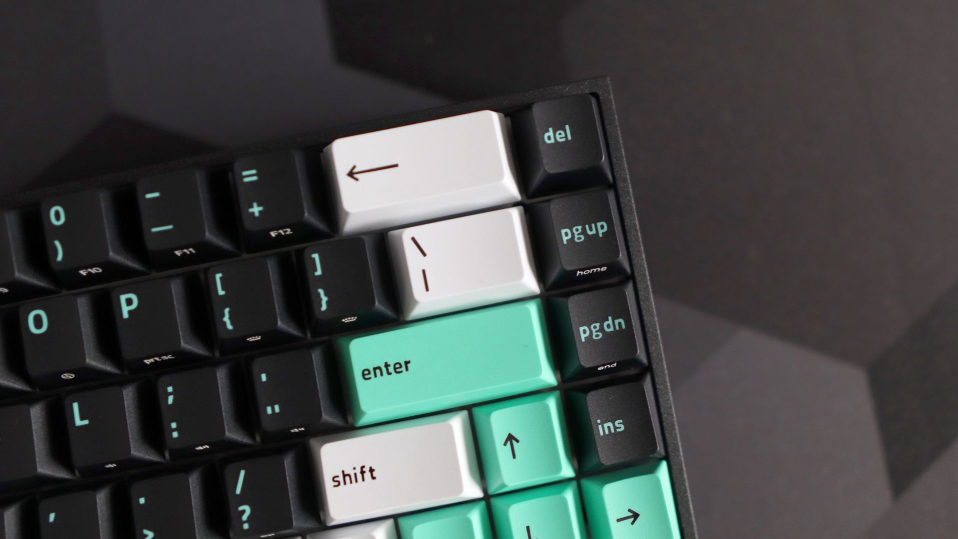 Razer Reclusa X Mini 65% keyboard on a desk