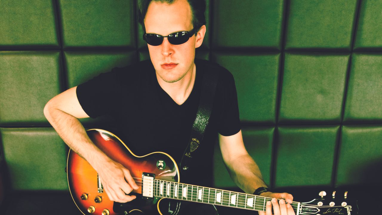 Джо бонамасса слушать. Reconsider Baby Joe Bonamassa. Joe Bonamassa Bloodline. Joe Bonamassa Mind s Eye.