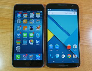 iPhone 6 Plus (left) vs. Nexus 6 (right)