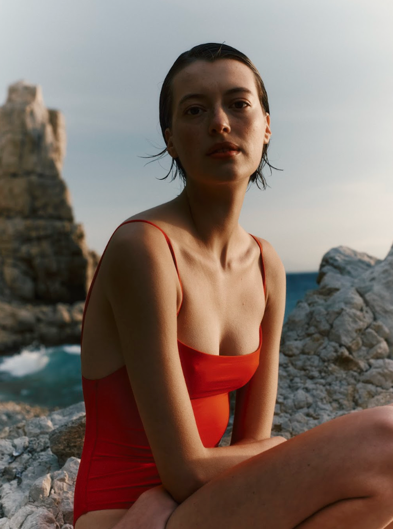 vanessa sposi, The Square Maillot