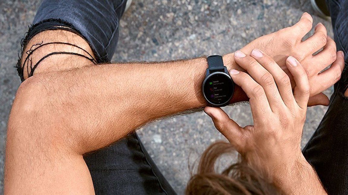 Garmin Vivoactive 4 Lifestyle