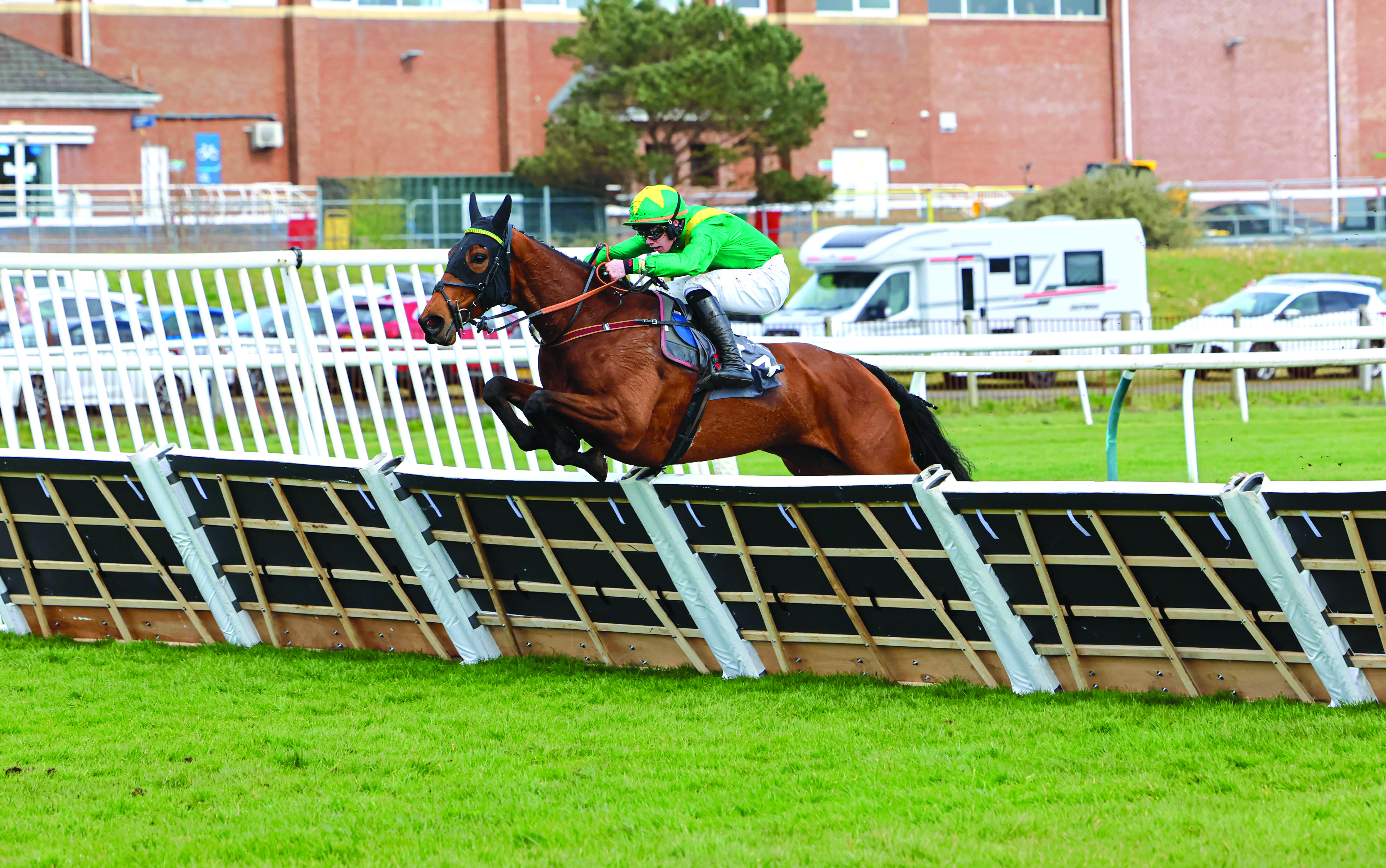 Lucas Murphy and Tuppence win at Ayr Racecourse.