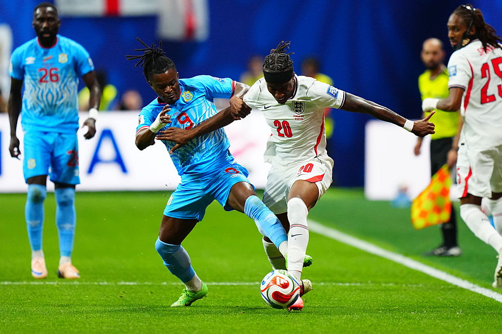 ATLANTA, USA - JULY 1: Noni Madueke (20) of England in action against Brian Cipenga (9) of DR Congo during 2026 FIFA World Cup Round of 32 match between England and DR Congo at Mercedes-Benz Stadium (Atlanta Stadium) in Atlanta, Georgia, United States on July 1, 2026. (Photo by Evrim Aydin/Anadolu via Getty Images)
