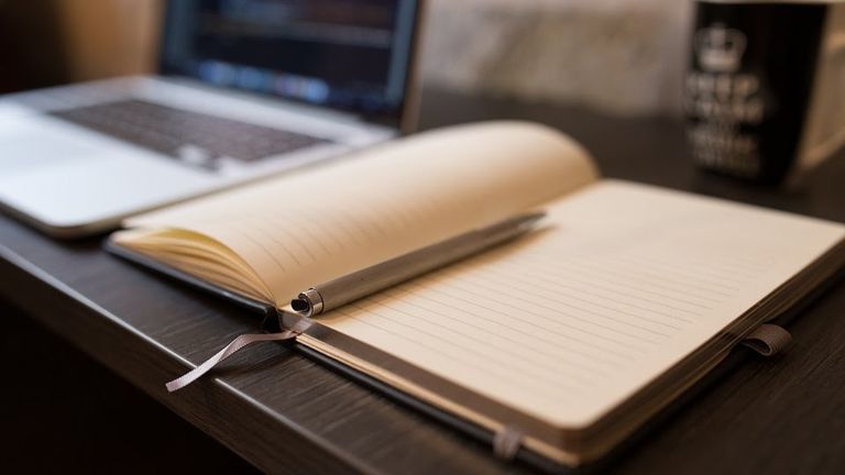 A6 Lined Notebook Ruled Leather Effect Elastic Cream Paper Notepad