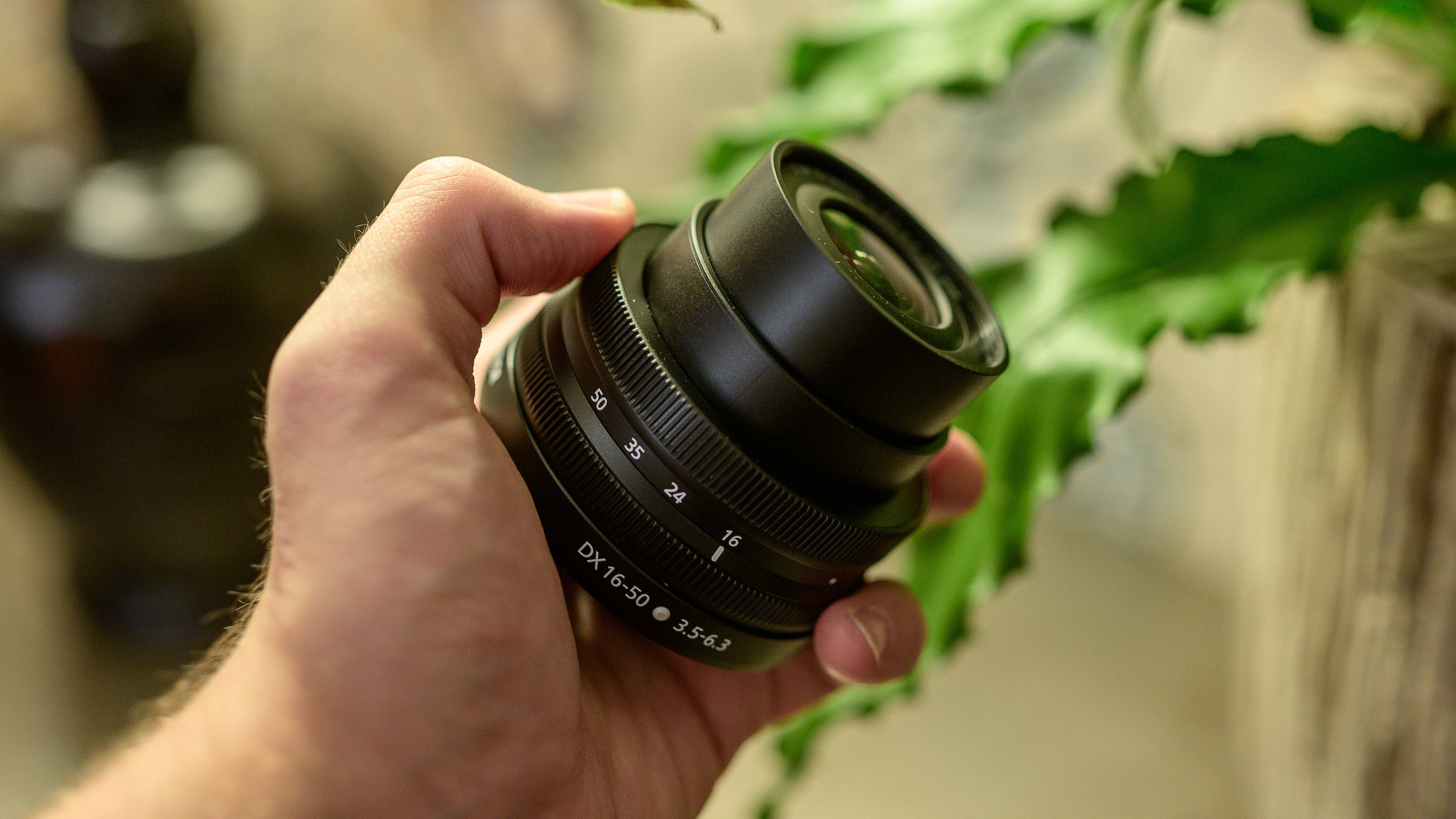 50mm vr lens nikon