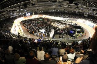 Packed stands are a good sign for the German Six Day circuit