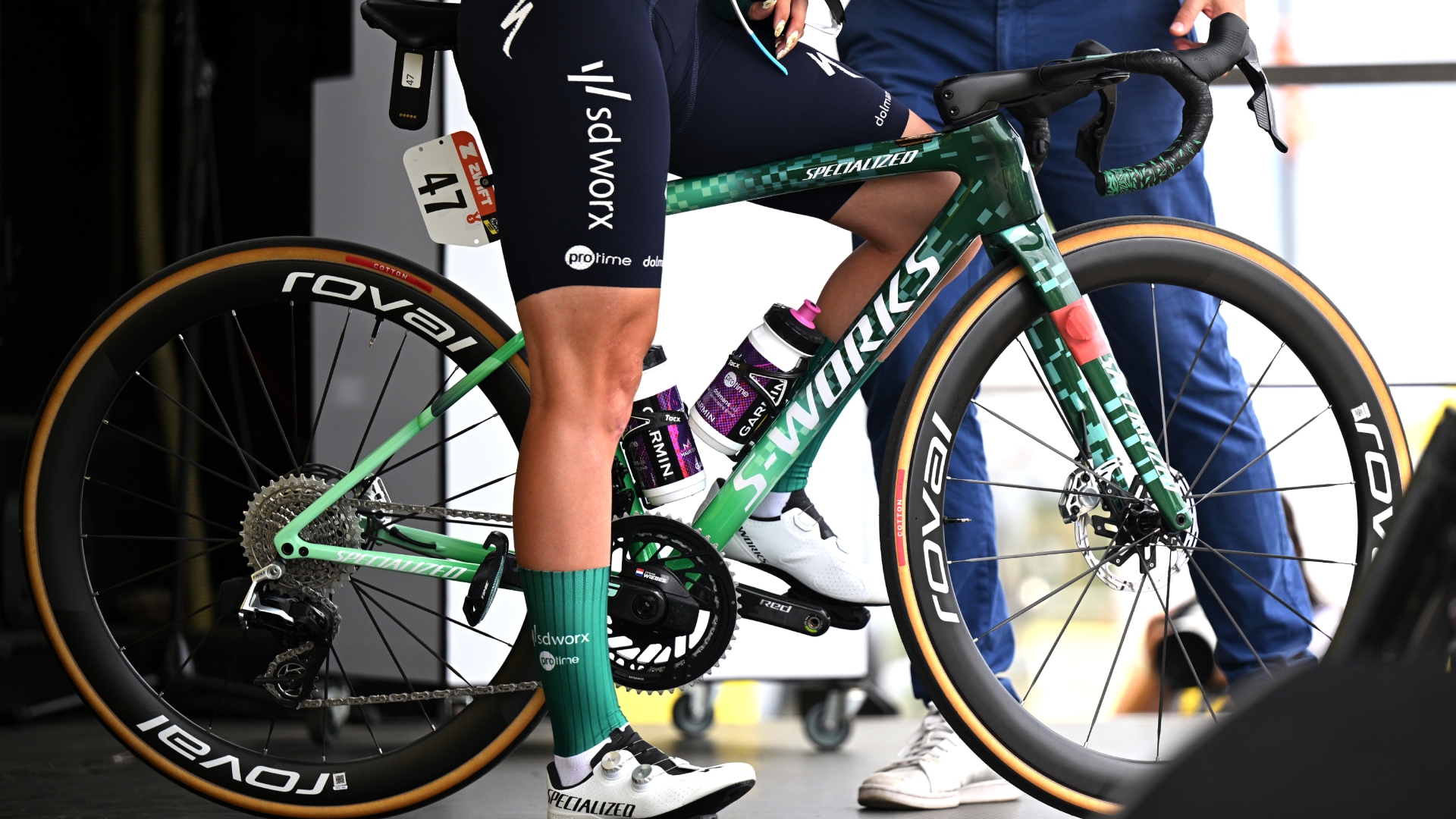 Custom bikes at the 2025 Tour de France Femmes avec Zwift