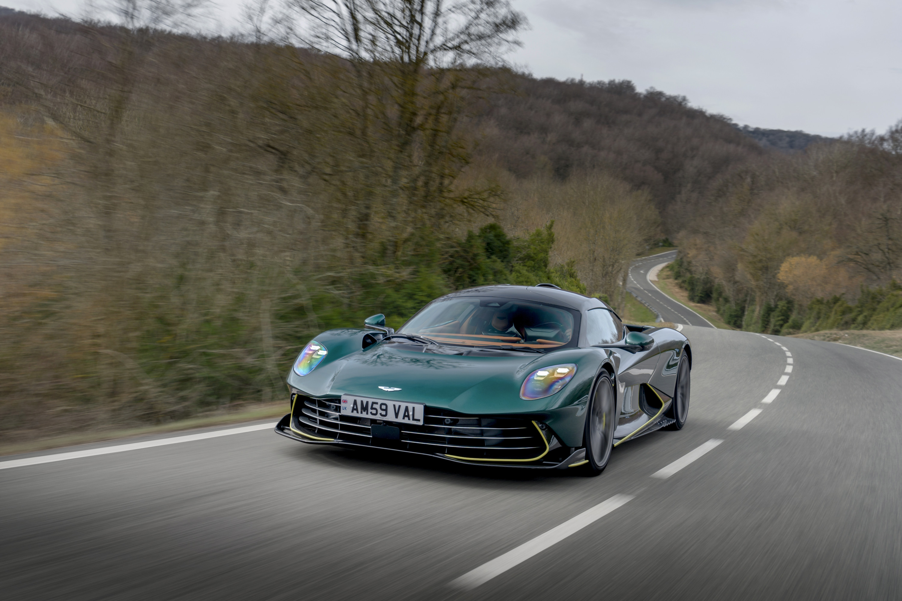 Aston Martin Valhalla