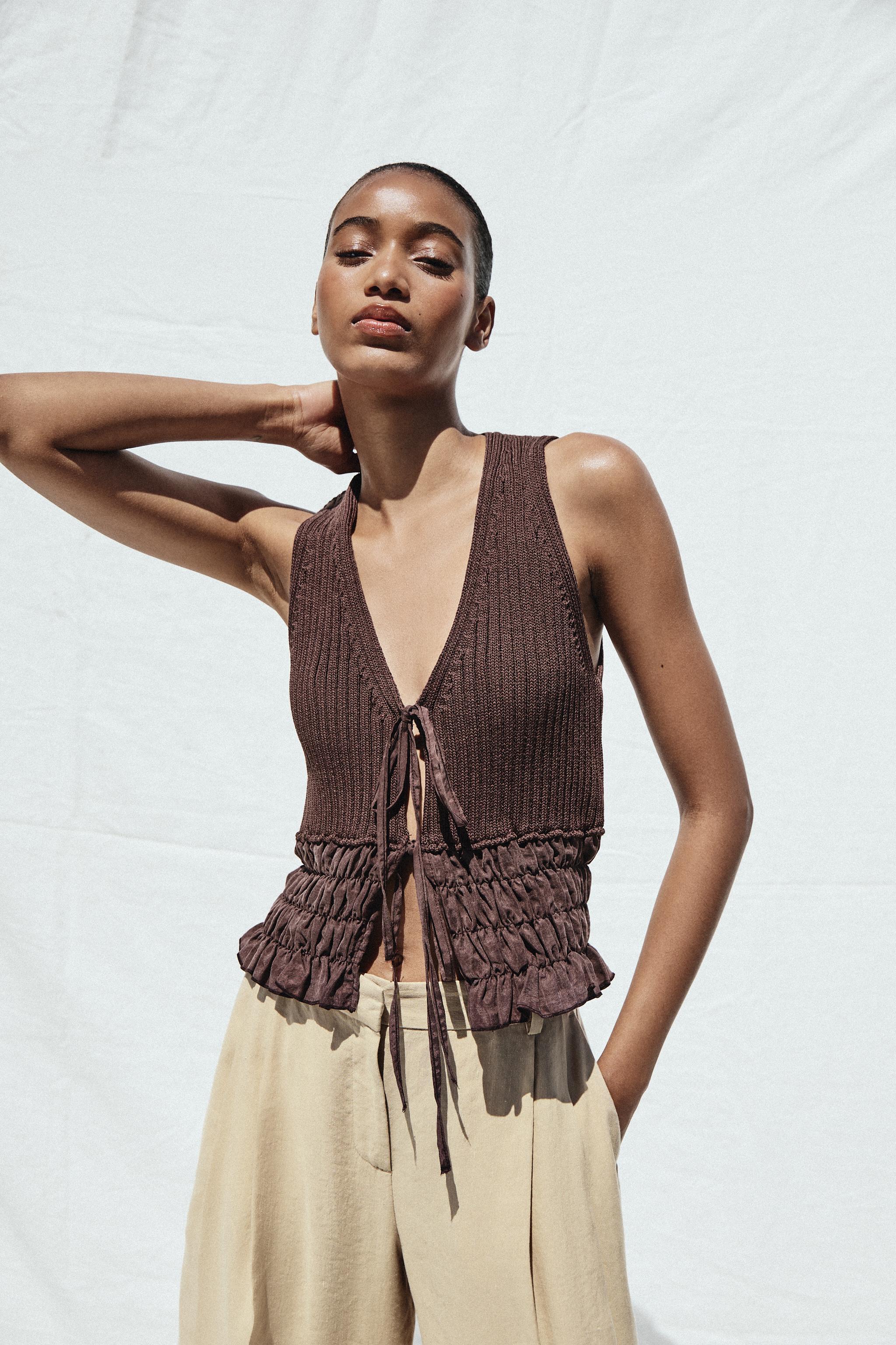 Wrinkle knitted top