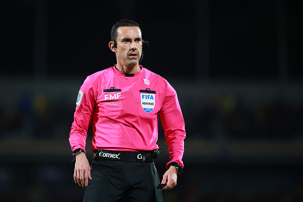 MEXICO CITY, MEXICO - MARCH 21: Referee Cesar Arturo Ramos looks on during the 12th round match between Pumas UNAM and America as part of the Torneo Clausura 2026 Liga MX at Estadio Olimpico Universitario on March 21, 2026 in Mexico City, Mexico. (Photo by Hector Vivas/Getty Images)