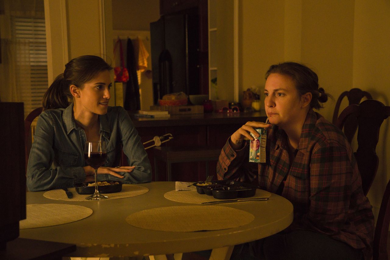 Allison Williams and Lena Dunham in Girls.