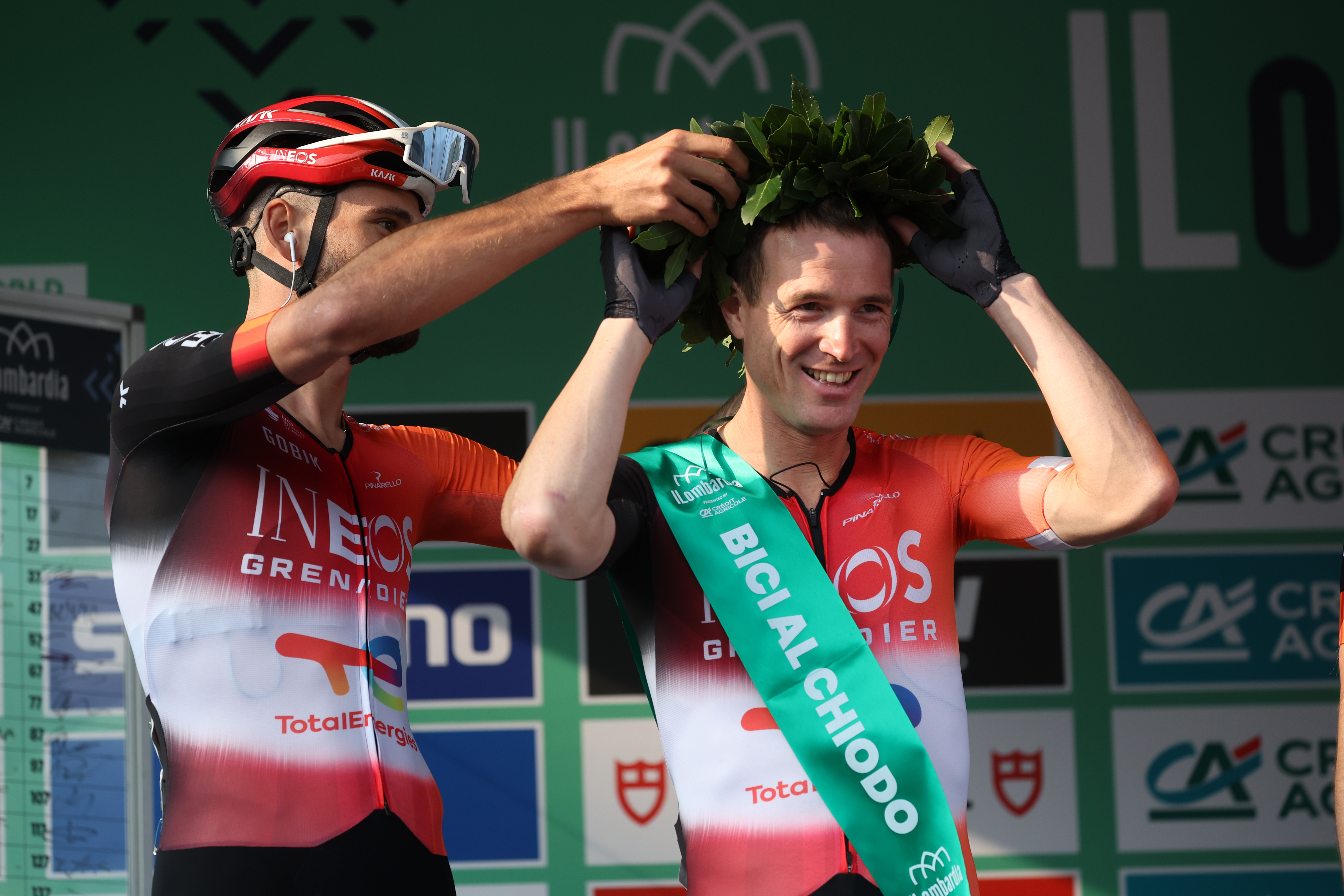 Salvatore Puccio awarded laurel wreath by team-mate ahead of the final race of his career - Il Lombardia 2025