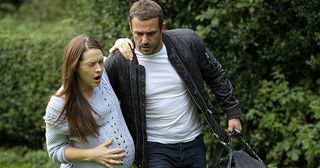 Warren returns to the cottage to see Sienna but she manages to escape and then goes into labour in Hollyoaks.