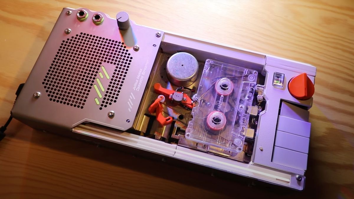 Wish your streaming music sounded more analog? Someone made a Bluetooth-to-cassette live converter, and it's very cool
