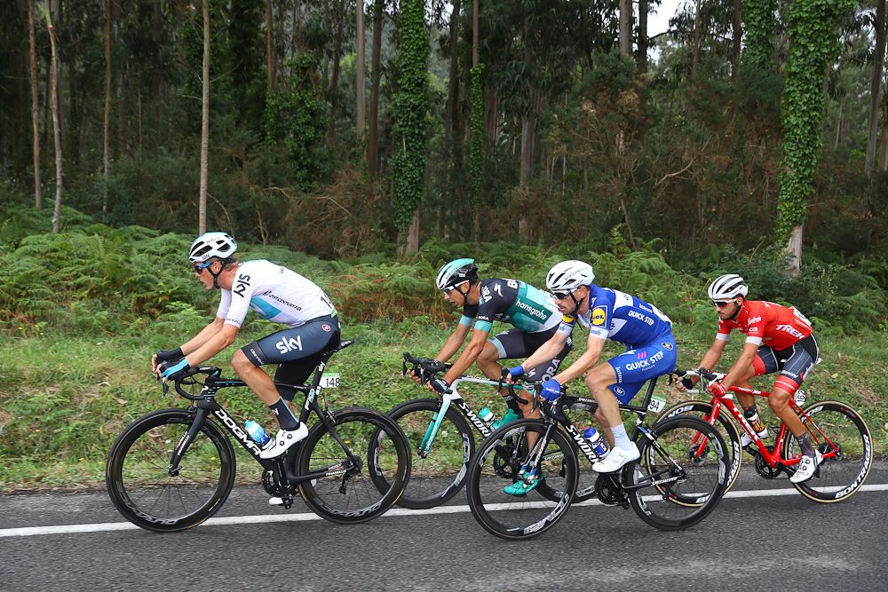 The breakaway rolls along during stage 12 at the Vuelta
