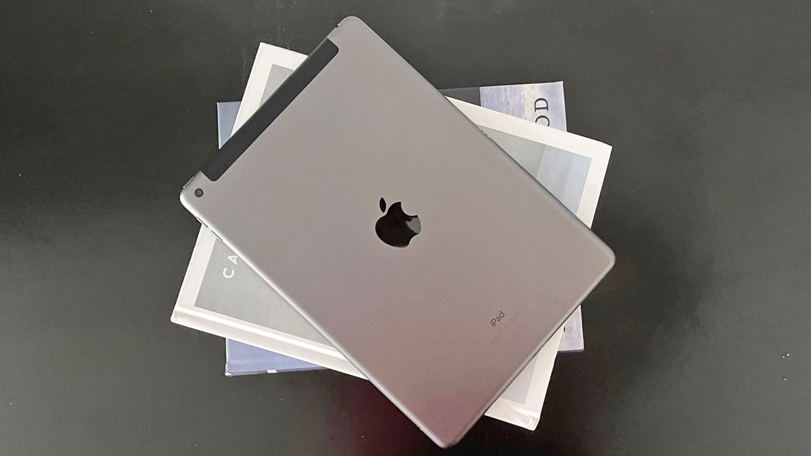 Айпад про 2022. Apple IPAD 10 2022. Apple IPAD 10.2 2021. Последний айпад 2022. IPAD 2022 цвета.