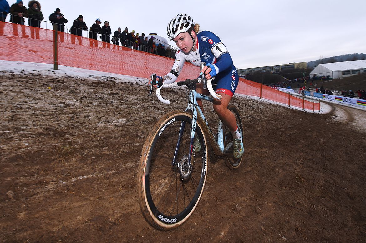 Evie Richards riding within herself at Worlds