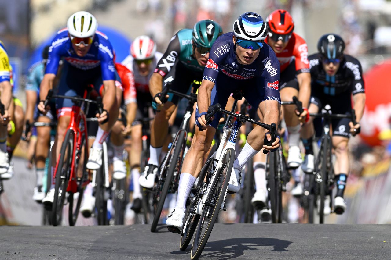 Baloise Belgium Tour 2022 - 91st Edition - 2nd stage Beveren - Knokke Heiste 175,6 km - 16/06/2022 - Jasper Philipsen (BEL - Alpecin - Fenix) - photo Gregory Van Gansen/PNSprintCyclingAgency&Acirc;&copy;2022