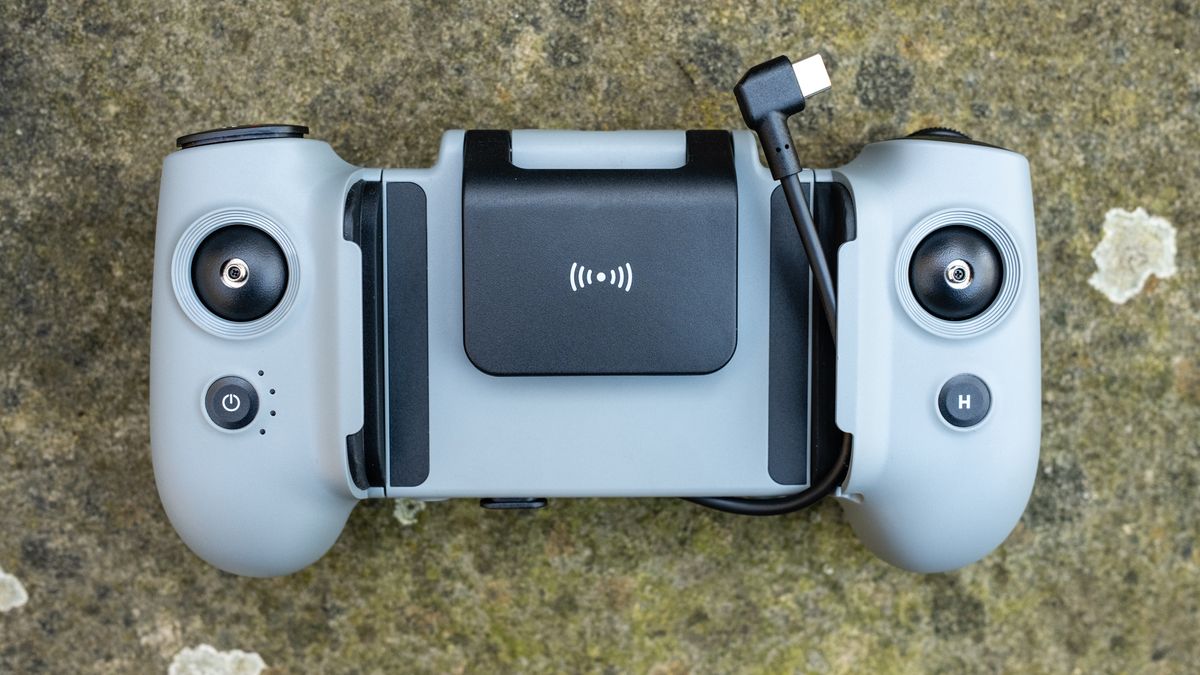 Potensic Atom 2 controller with no phone attached