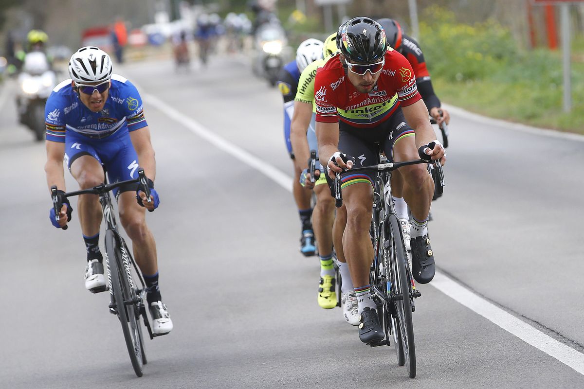 Peter Sagan (Tinkoff Team) powers the escape