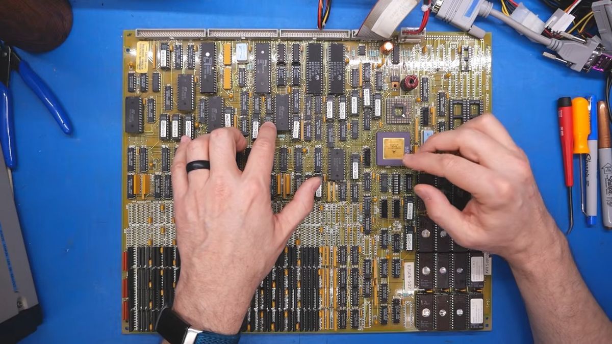 Doom on an old printer motherboard