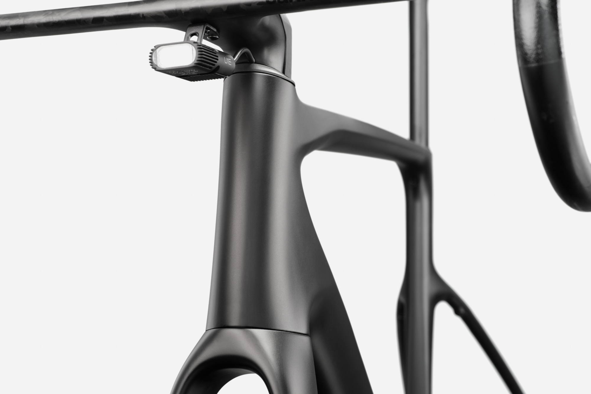 Detail of Cannondale Synapse head tube